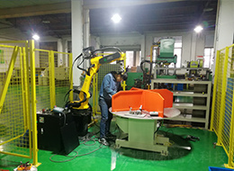 ���әC(j��)���ˑ�(y��ng)�ð���